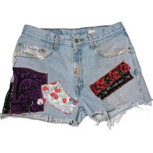 Jean Shorts Size 33 Patchwork Distressed Levis Rose Skeleton Mushroom Owl Moon